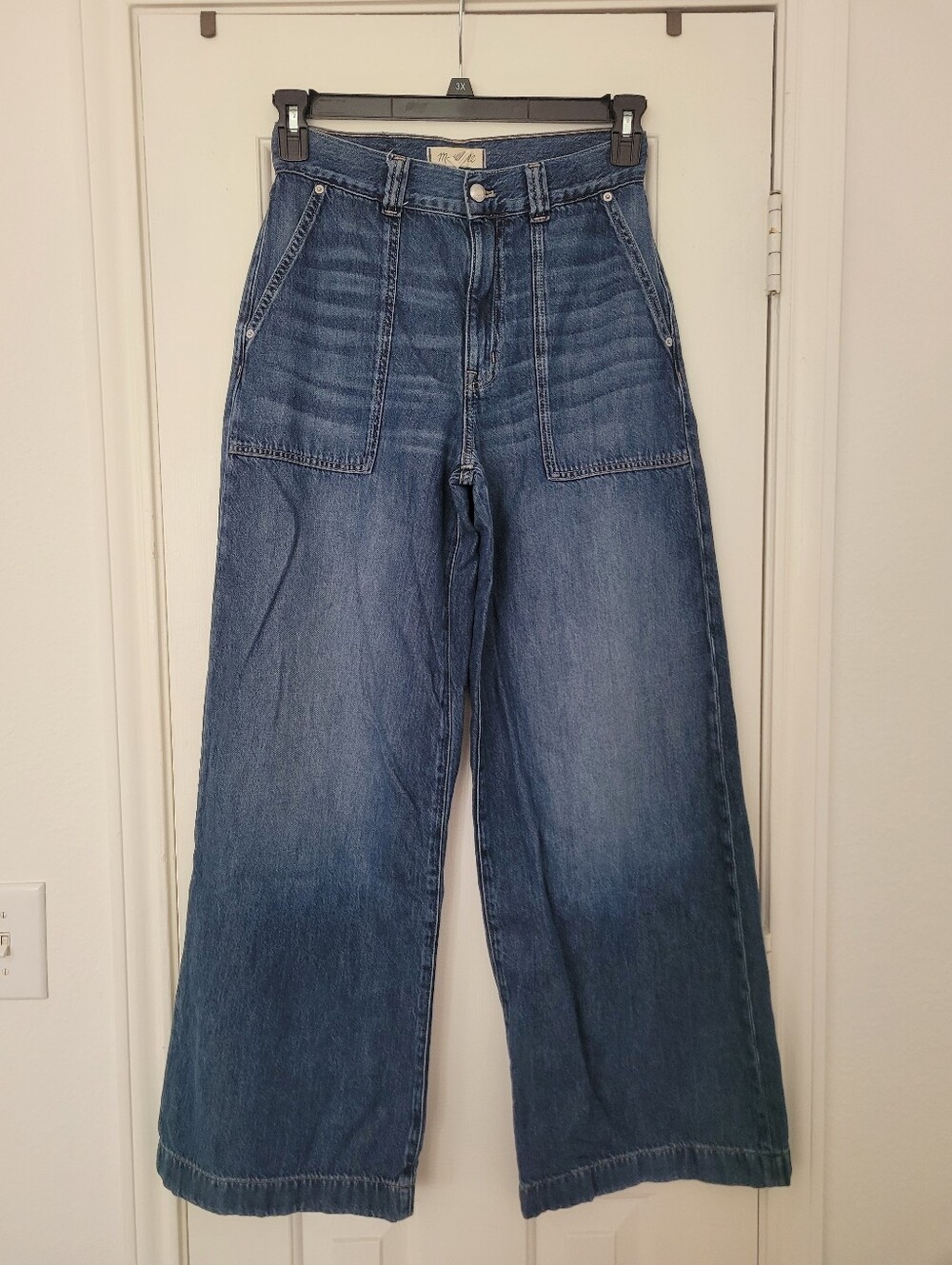 Madewell Superwide-leg jeans size 27 airy denim edition in Lindewood wash